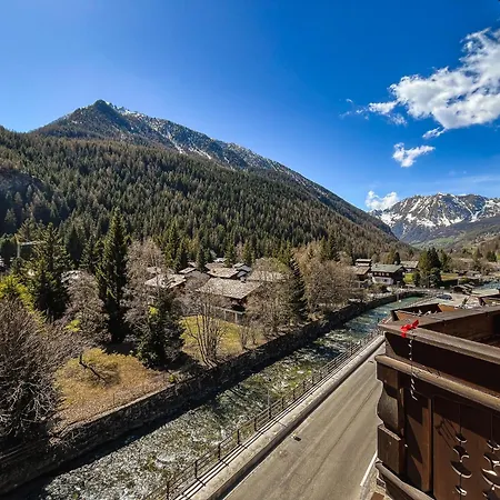 Attico A A 3 Minuti Dagli Impianti Con Vista Monte Rosa 公寓 尚波吕克